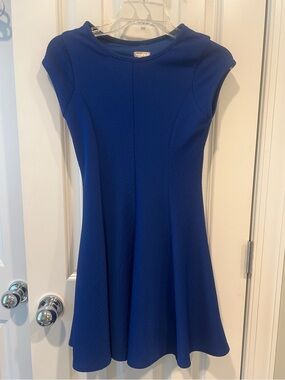 Sally Miller Couture Girls Blue Cap Sleeve Party Dress Size XL (14/16) Worn 1x
